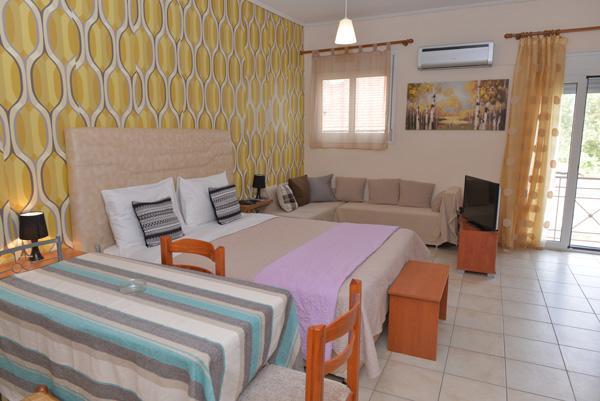 Hotel Mideia Levádeia Zewnętrze zdjęcie